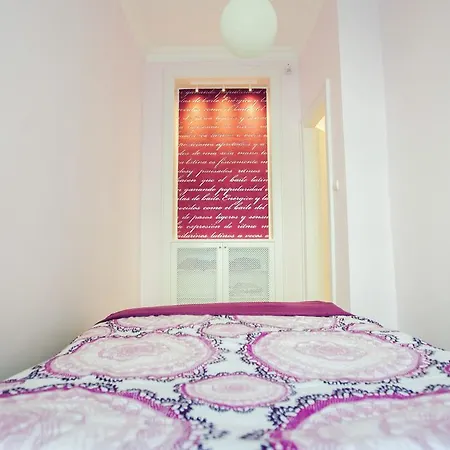Apartment Exclusive Colourful Flat In The Budapest