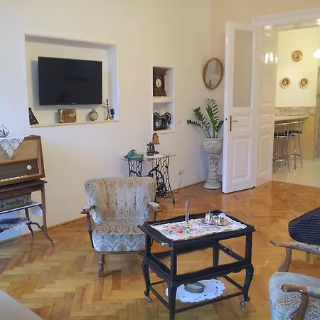 Apartment Terez Krt 31 Budapest