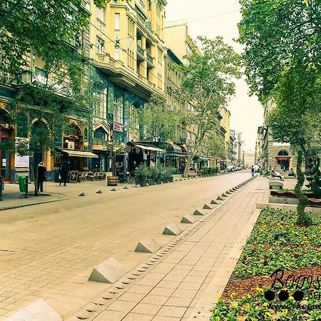 Rooftop 2* Budapest