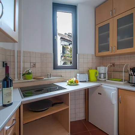 Free Parking, Ac, Wifi In The Center Apartman *