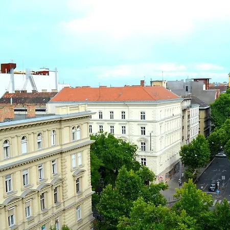 Rooftop Affittacamere 2*