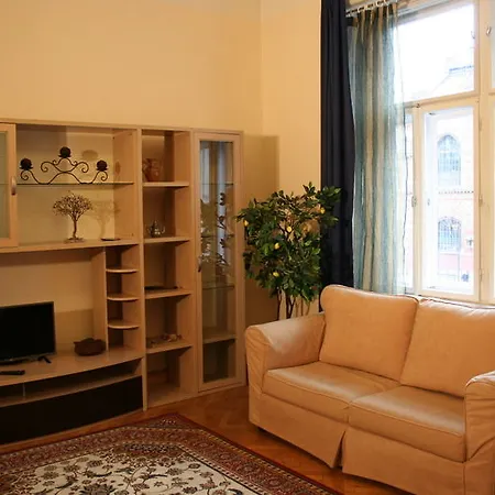 Walking Bed Hostel Budapest