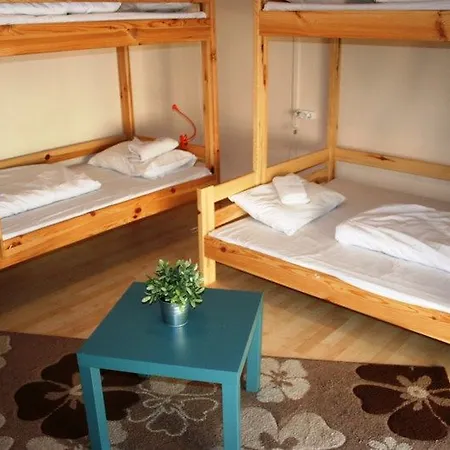 Walking Bed Hostel *