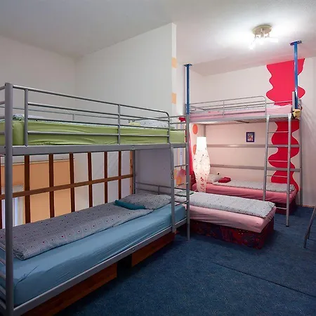 Hostel Happy