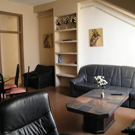 Zrinyi Auberge de jeunesse *
