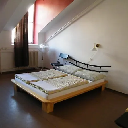 Zrinyi * Budapest
