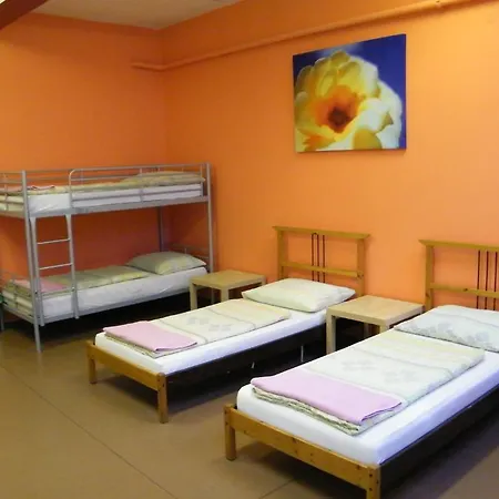 Zrinyi Auberge de jeunesse *