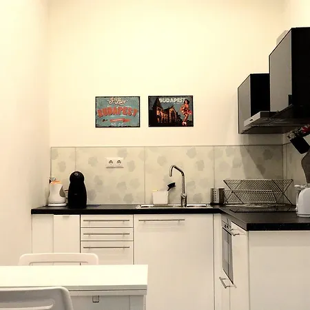 Apartment Kiraly Art *