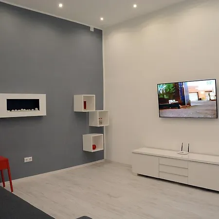 Apartment Kiraly Art *