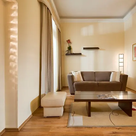 Otel Mamaison Izabella Budapeşte