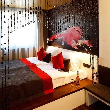 Hotel Bohem Art 4*