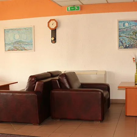 Homoky Bestline 3* Budapeste