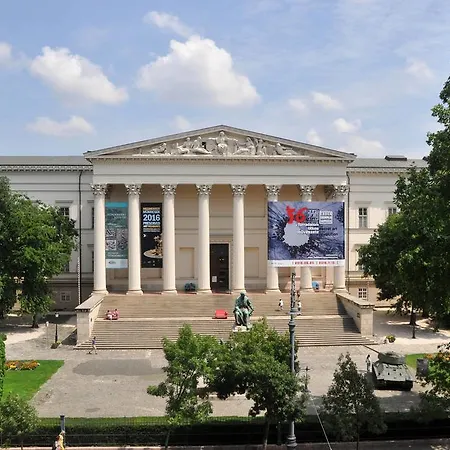 Apartment Central - Museum View