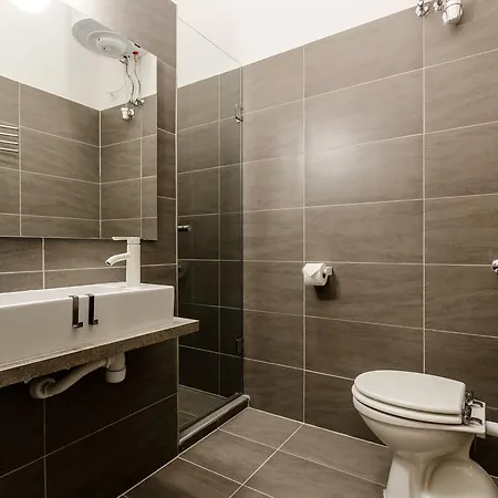 Cumin Budapest