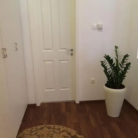 Julia's Lägenhet
