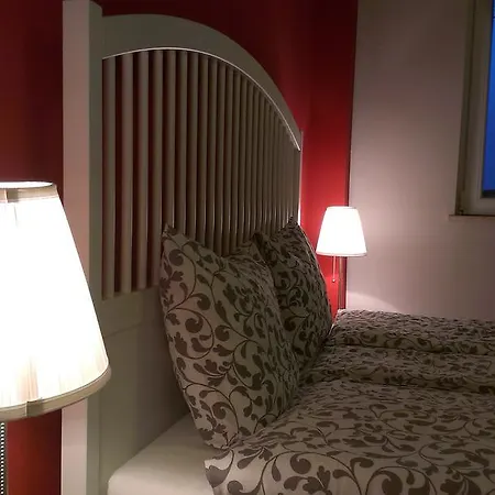 Budanest Apartment *
