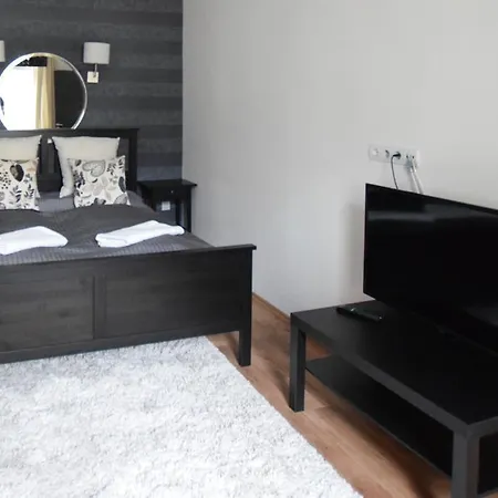 Luxury By Hi5-varoshaz Apartment *