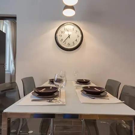 Apartment Luxury By Hi5-varoshaz Budapest