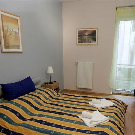 Apartman Elite & *
