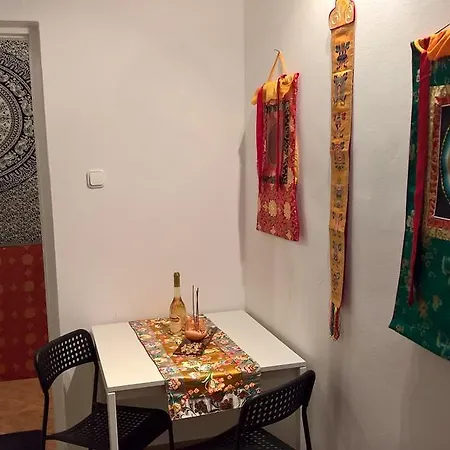 Homestay Samadhi Buddhist Center Budapest
