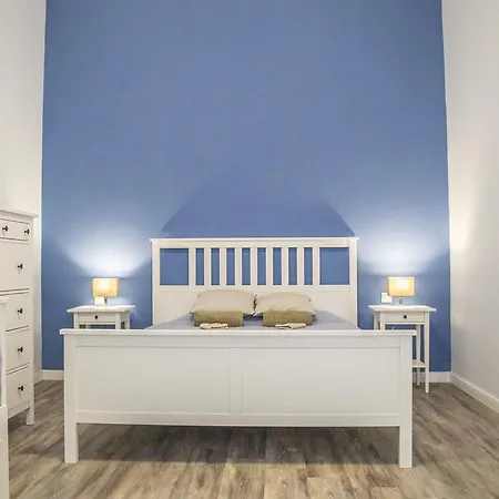 Mor Apartment *