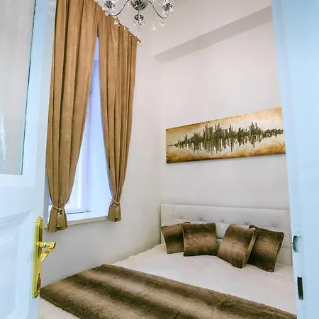 Deak Ferenc Square Fashion Apartamento