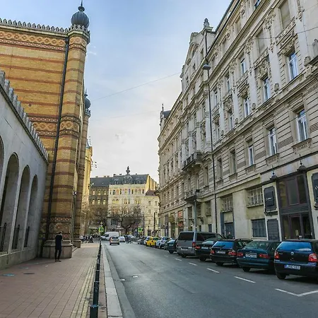 Deak Ferenc Square Fashion Apartamento Budapest
