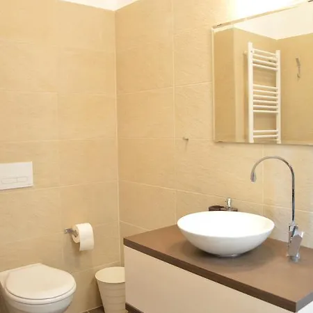 Two Bedroom At Bajcsy Appartamento *