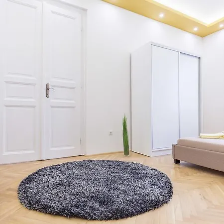 Appartement Real Zoltan Ii.
