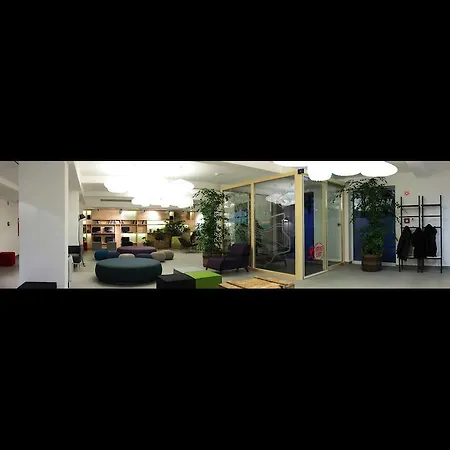 Hostal Maverick Soho *