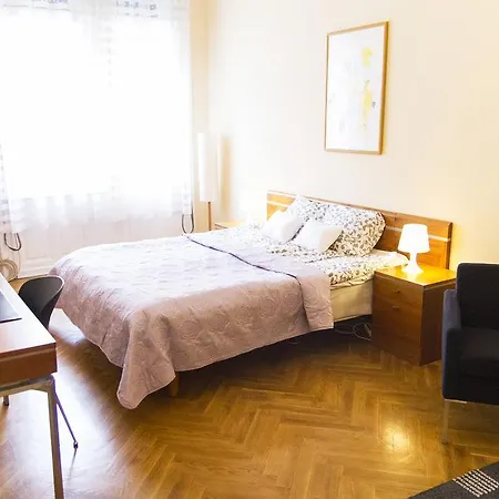 New Modern Homes Rakoczi 57 Apartment *