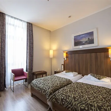 Bristol Hotel