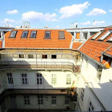 Grand Trees Apartment *