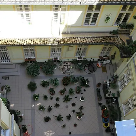Grand Trees Apartment