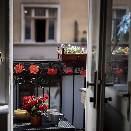 Lovely Flat Near The Danube *