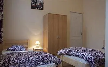 Πανσιόν Garden House Βουδαπέστη