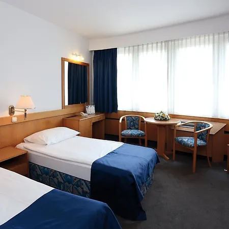 Hotel Budapest Будапешт