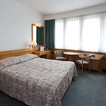 Отель Hotel Budapest 3*