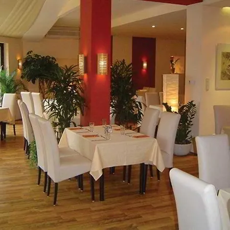 Normafa Hotel 4*