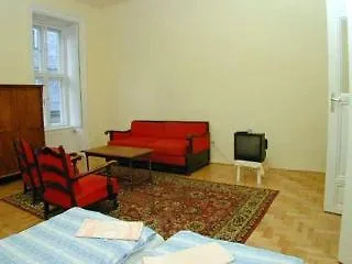 Hotel Centre 2*