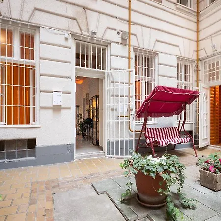 Apartment Like - Opera Budapest