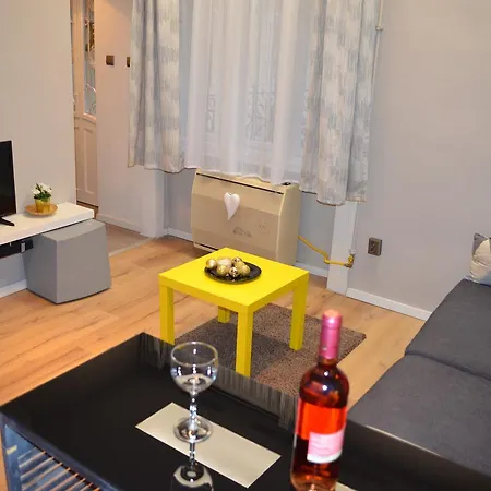 4days Apartment *