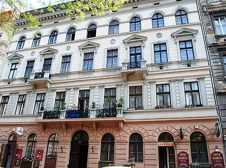 Silver Center Szálloda 3*