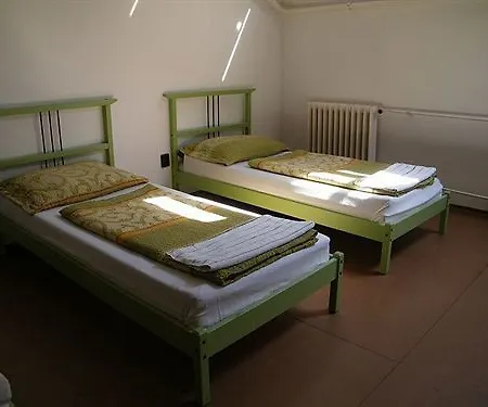 Zrinyi Auberge de jeunesse *