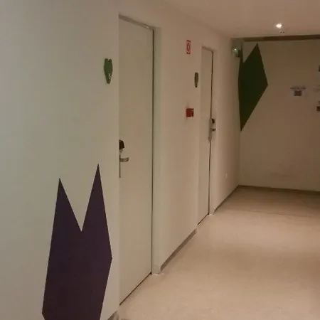 Hostal One