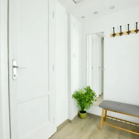 Appartement Standard By Hi5 - Bazilika Budapest