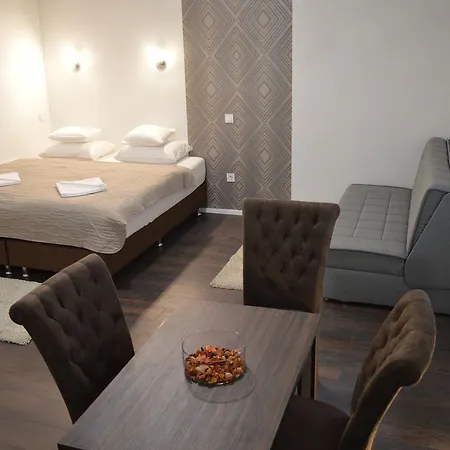 Paulay Downtown شقة فندقية