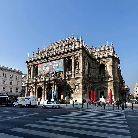 Apartament Opera