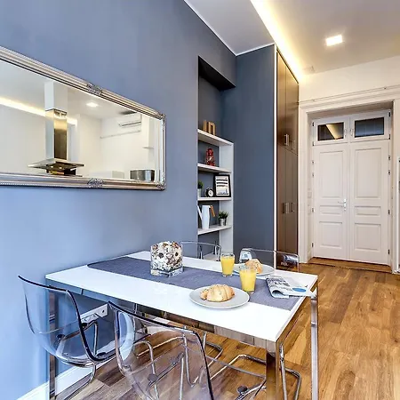 Opera Apartament *