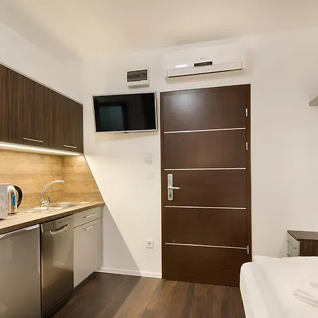 شقة فندقية Paulay Downtown 4*
